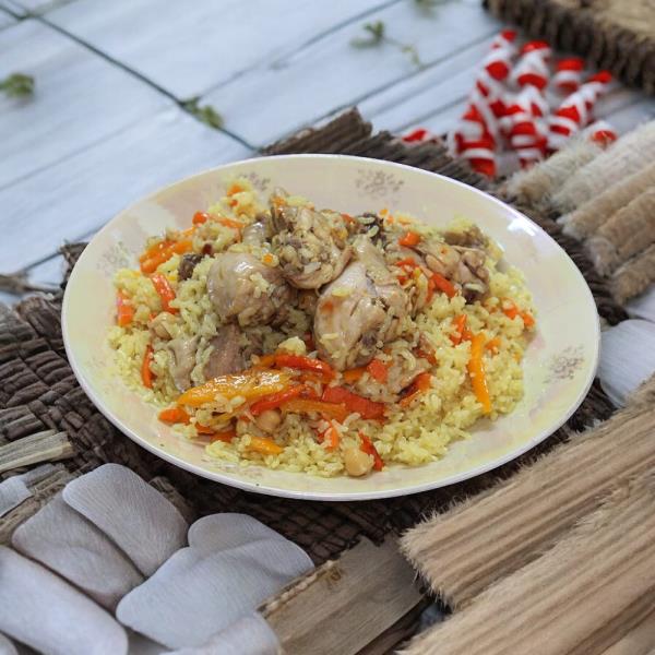 Плов с курицей в казане